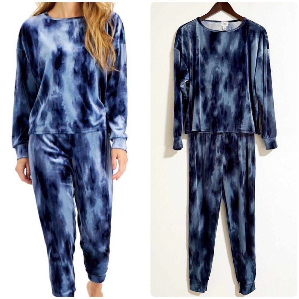 Jenni Intimates Velvet Tye Die Lounge Pajama Set